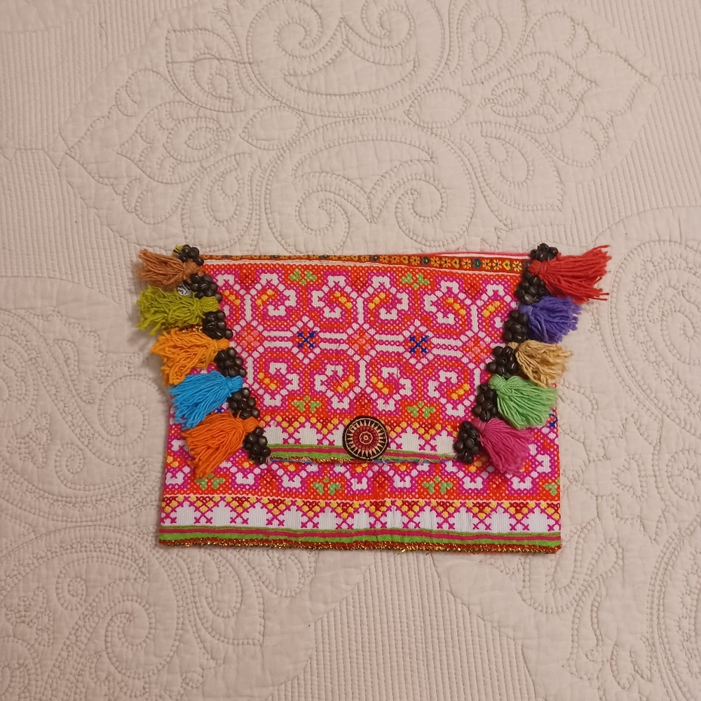 Love Birds Clutch